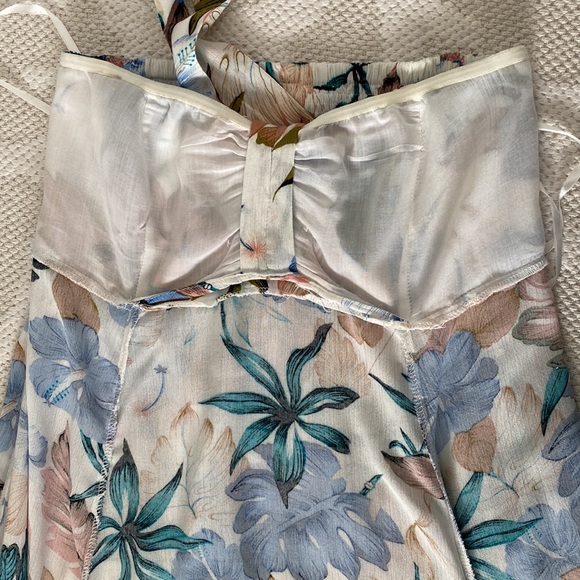 Aakaa Tropical Floral Print Flowy Halter Maxi Dress - Picture 12 of 13